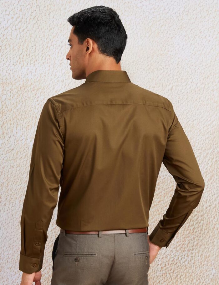 Amazon Brand - Symbol Men's Solid Cotton Formal Shirt - Image 3