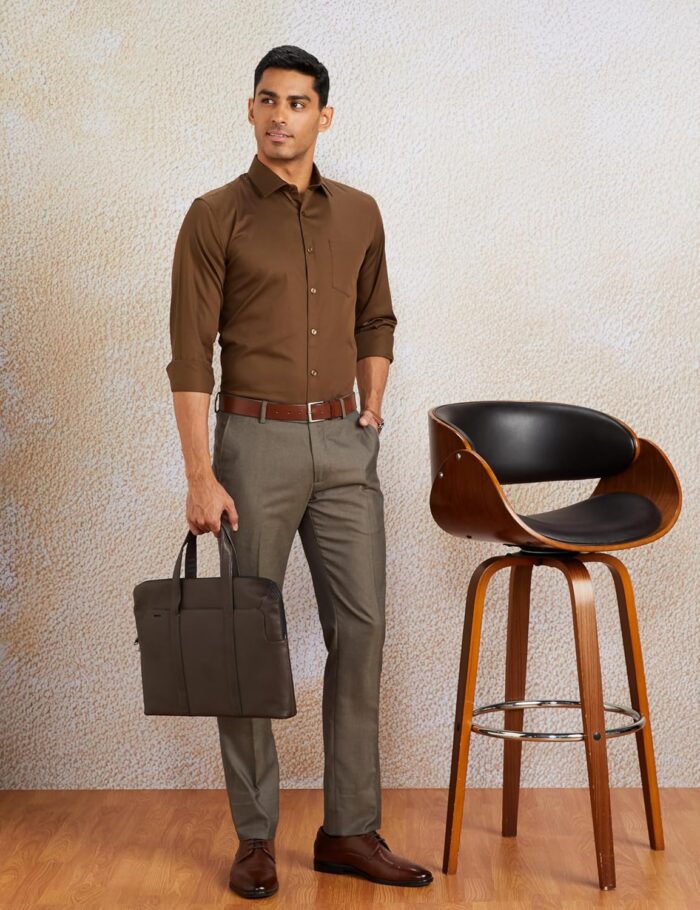 Amazon Brand - Symbol Men's Solid Cotton Formal Shirt - Image 4