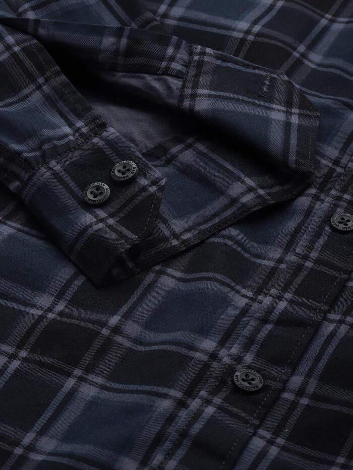 Majestic Man Men Small Checkered Slim Fit - Image 2
