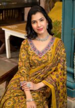 KLOSIA Women's Viscose Printed Kurta Pant With Dupatta Set - Image 3
