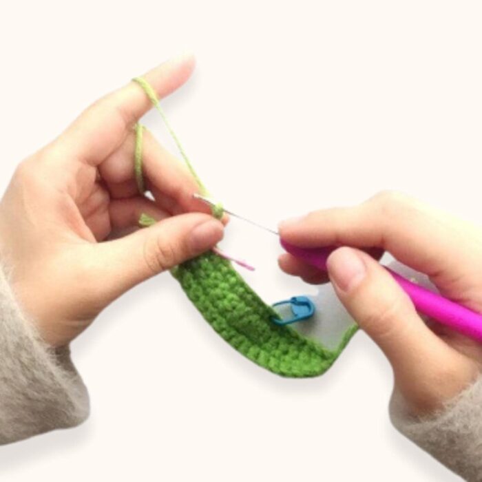 SYGA 51 Pieces Needle Arts Crochet Set Knitting Craft - Image 4